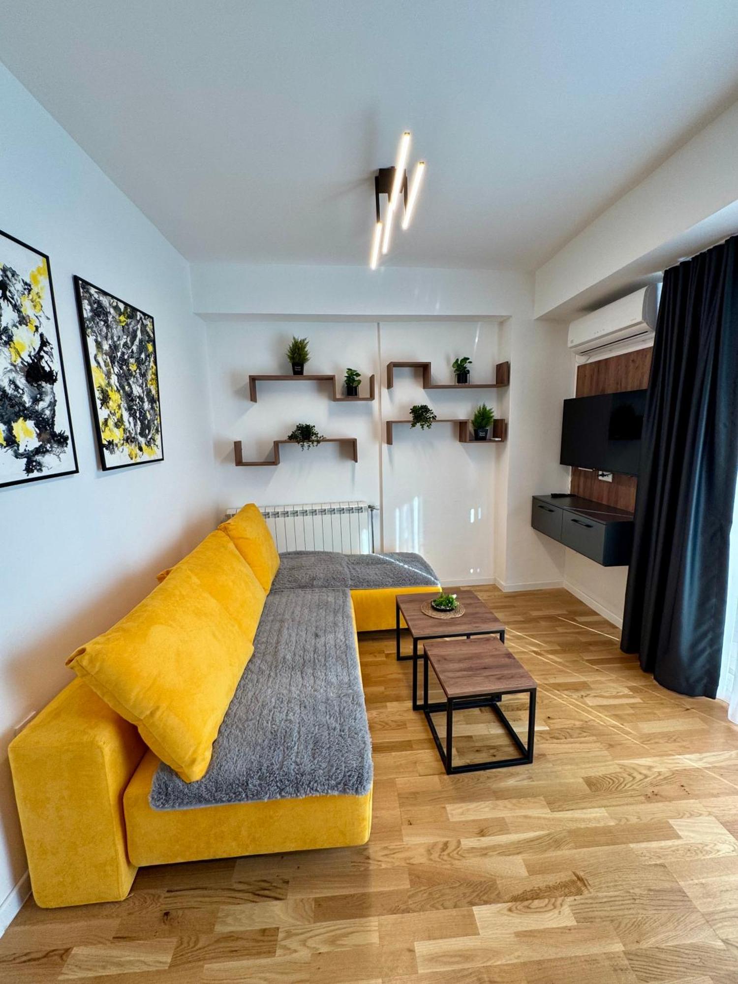 Downtown Riverside Apartments Skopje Eksteriør bilde